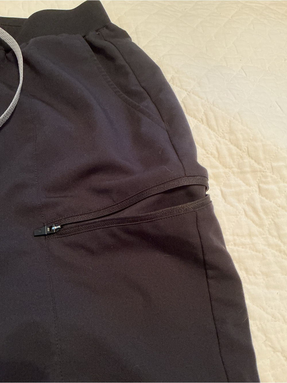 Fabletics High-Rise On Call Scrub Jogger, XS Black - Picture 6 of 10